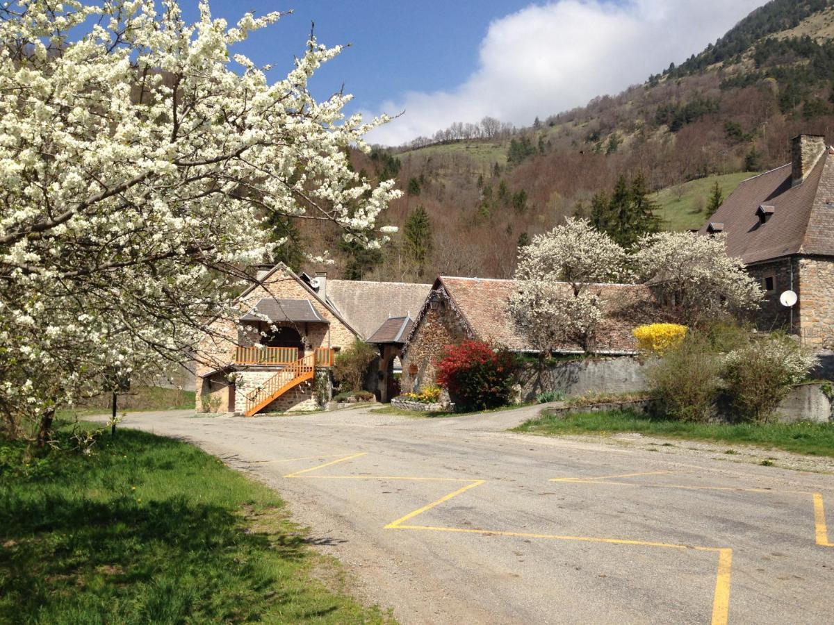 Les Cotes de Corps四季旅馆住宿加早餐旅馆 外观 照片